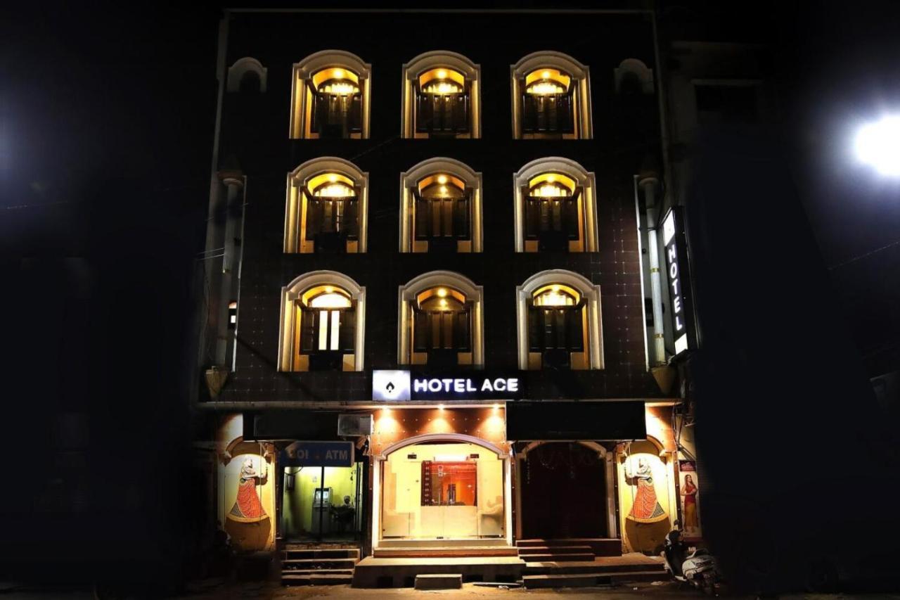 Hotel Ace Plaza Udaipur Exteriör bild